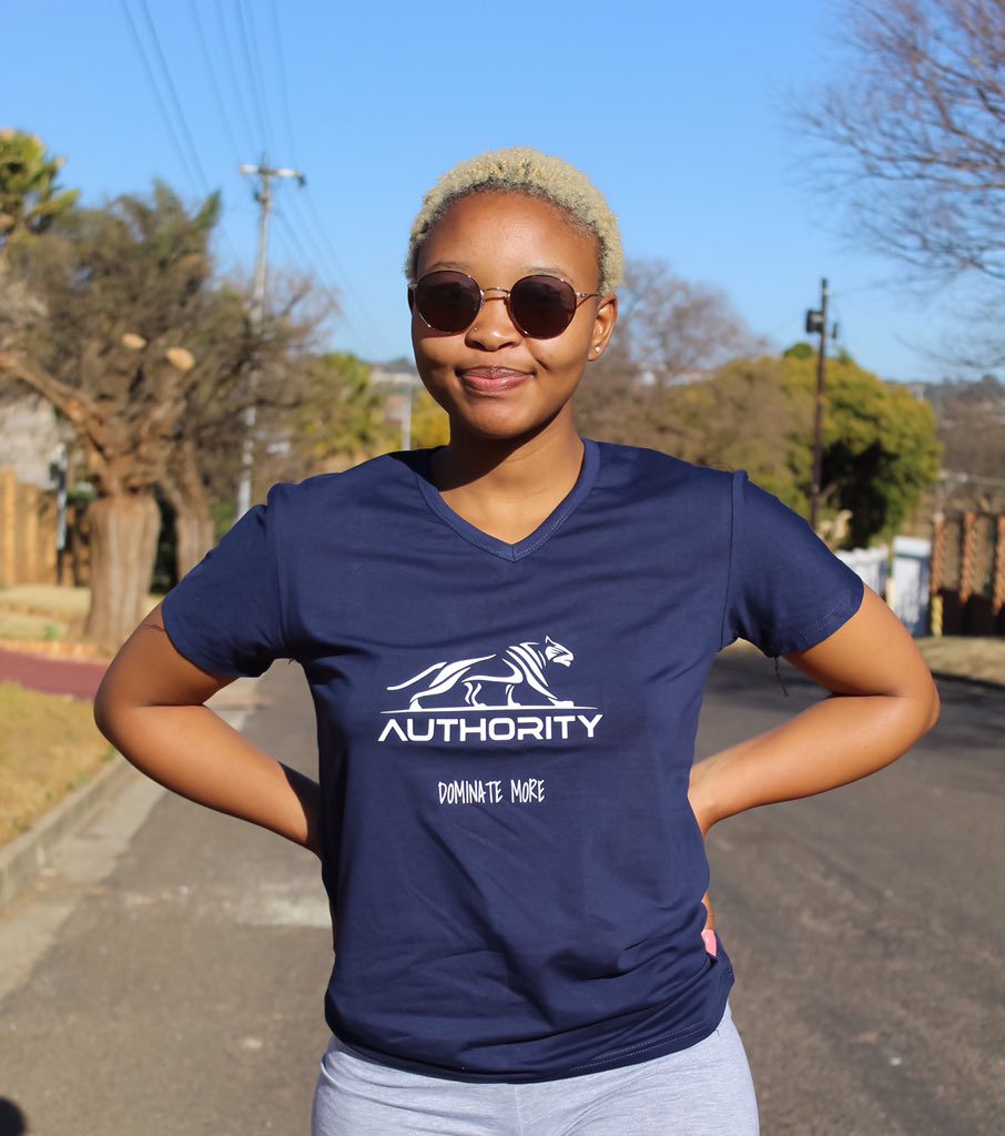 AuthorityWear's tweet photo. Please retweet

Unisex Tees. 
It incorporates a V-neck with sleek styling and design. 
R180.00 

Available in Navy and Grey

DM or whatsapp us on 0825318718 to place your order. 

Courier fee: R70.00 nationwide 

#DJSBU #Readrive #DStvCommunities #ProudlySouthAfrican https://t.co/0yIlAtSw2c