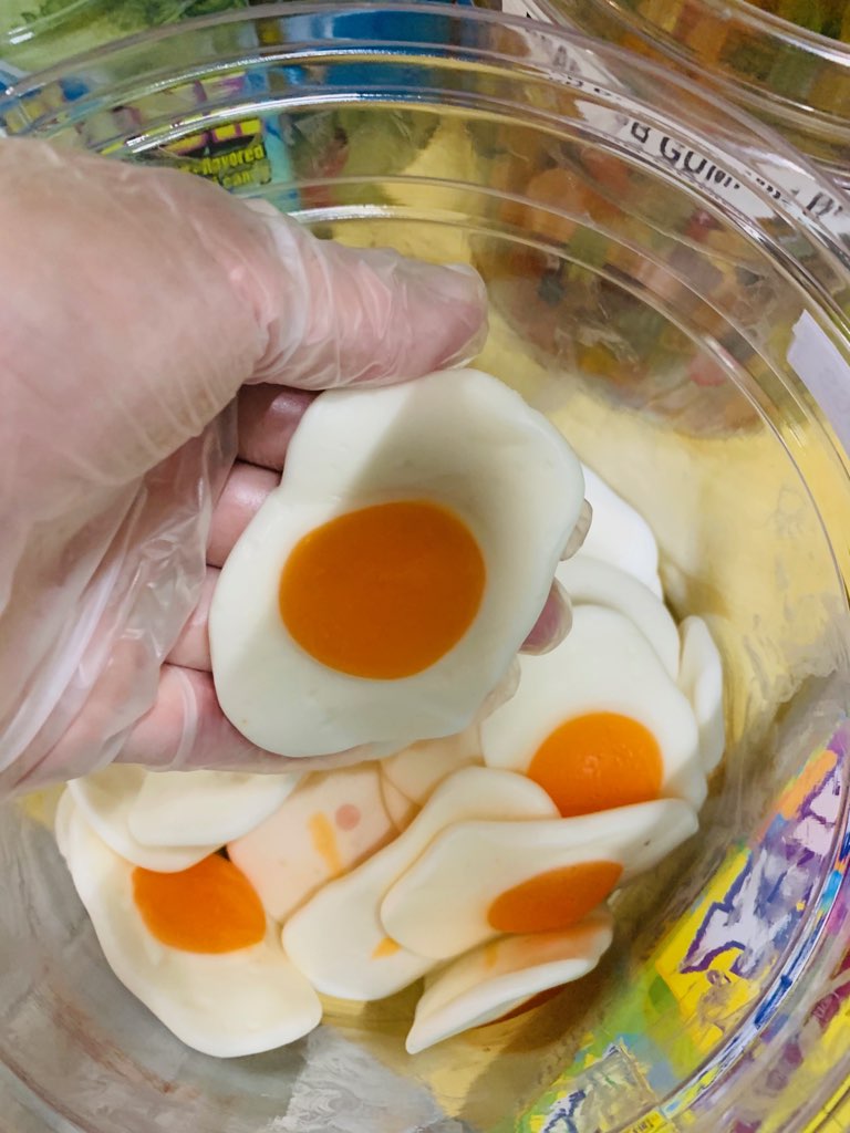 CandyStashSweets&Treats tweet media