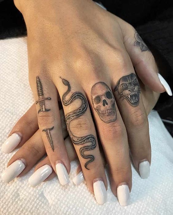 #tatuagem #tatugemmasculina #tatuagensfemininas #tatuagens #tatuagensdelicadas #ideiasparatatuagens #tatuagensportugal