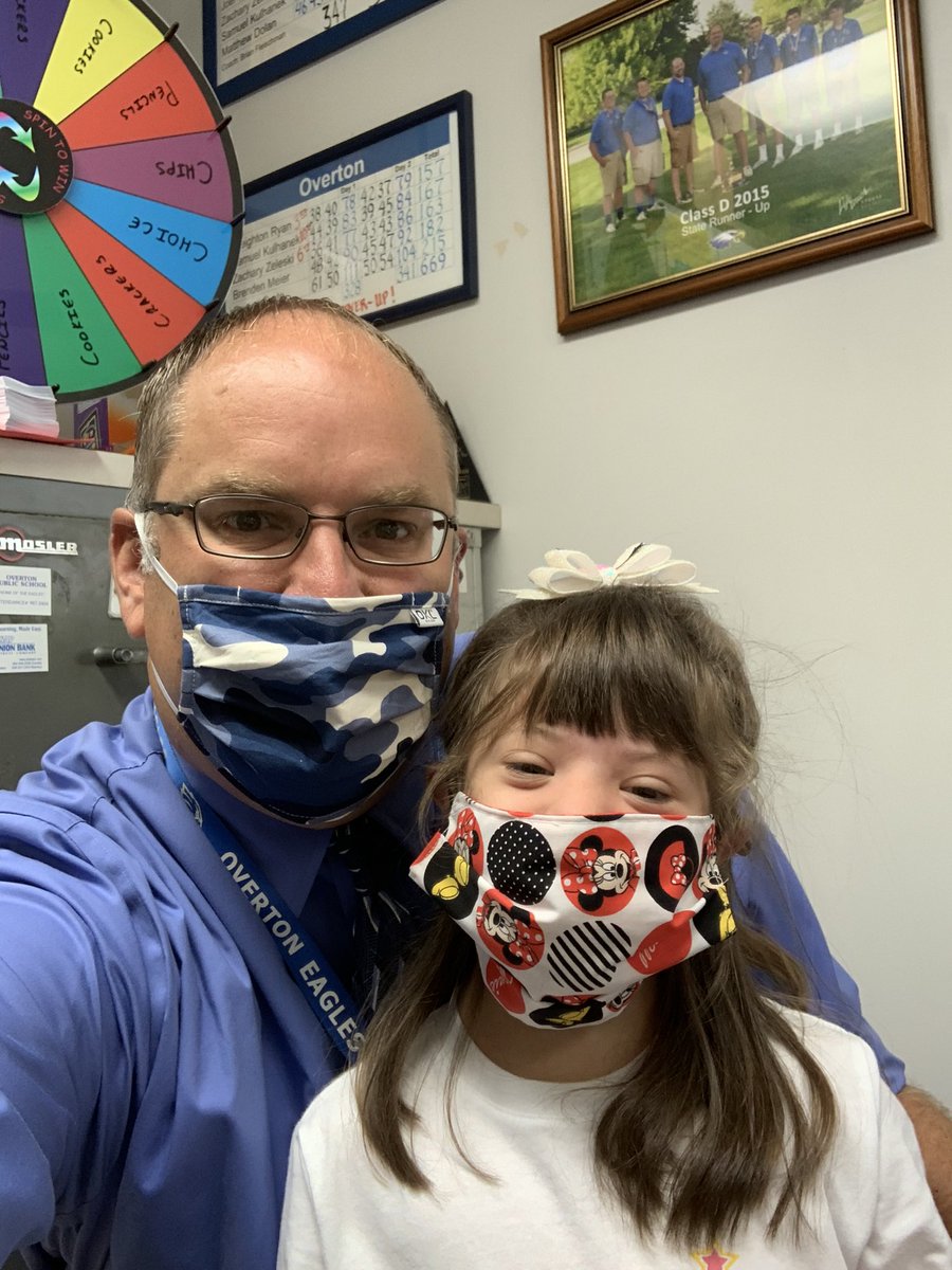 principaleagle1's tweet photo. Happy 7th Birthday to Ava! @OvertonEagles &amp; @arp_nic let’s make her day #AWESOME! #WeROverton https://t.co/Zqqg1cv0lN