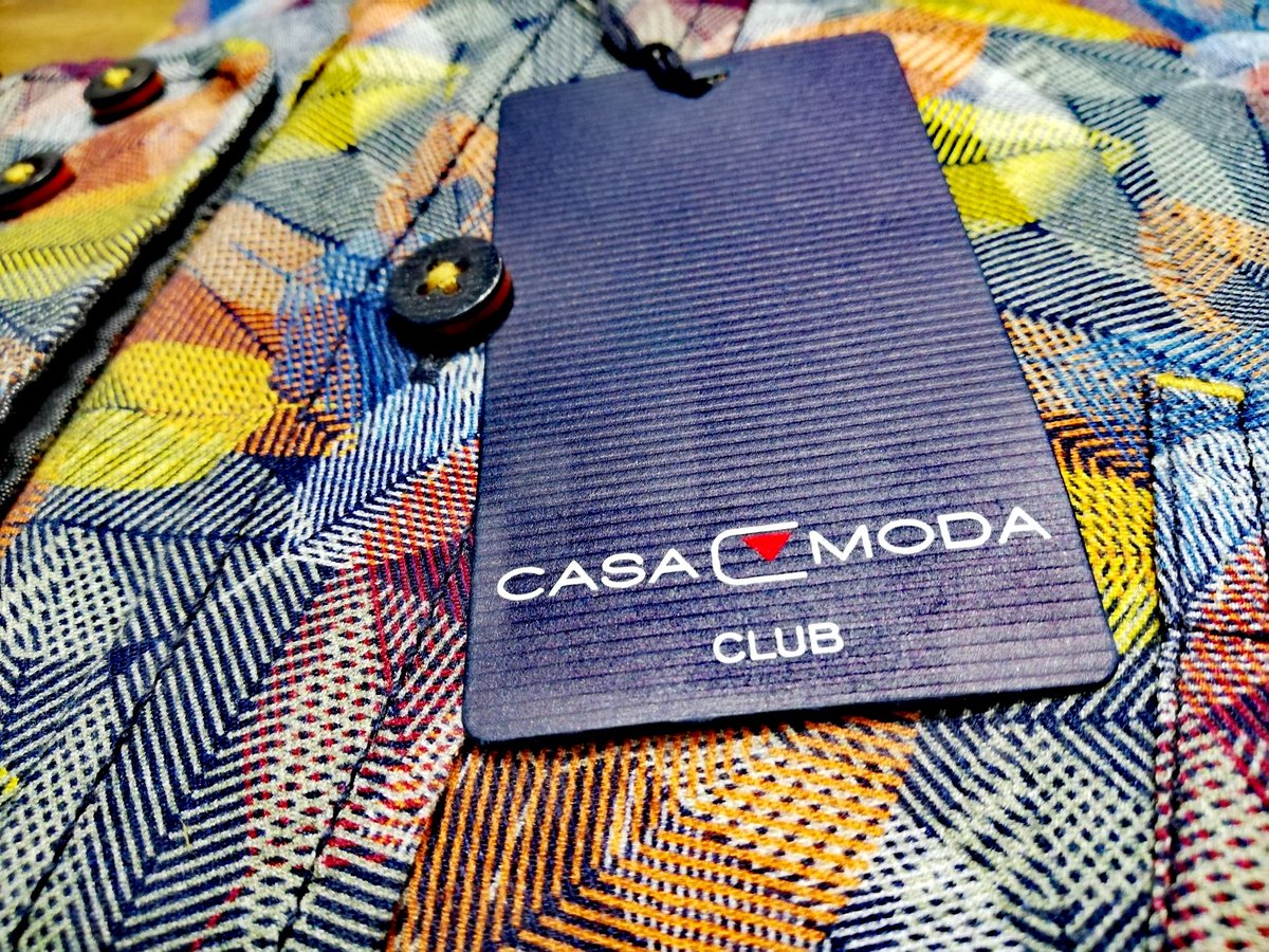 eclectichound's tweet photo. Sneak peek ๐
Part of our #newseason collection of #mensshirts from #casamoda
๐ธ Brushed cotton leaf design with button-down collar coming soon๐ฅ
.
.
.
#newness #aw20 #menswear #menstyle #colourpop #eclectichound #lovelocal #indiebiz #antibland #leadnotfollow #hellowinchester https://t.co/qSfY6MytaT