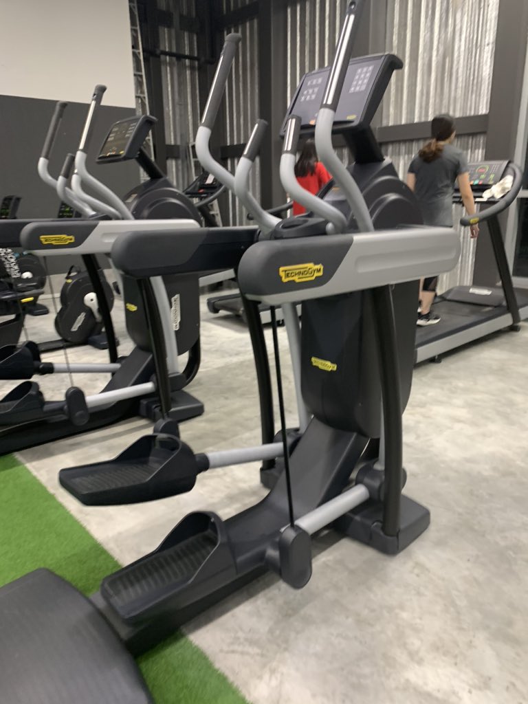 sandwiz's tweet image. Cadio บนเครื่อง Sky walk 45 นาที
เล่น ROV ไปสองเกมส์ เพลินๆ
กิน L-Carnitine ก่อน 30 นาที
#HowToPerfect #ลดความอ้วน