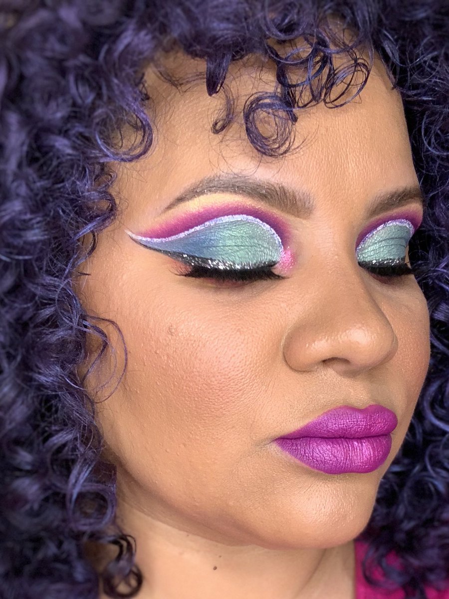 Melimakesfaces's tweet photo. @JeffreeStar Palettes are just the best. Best formula! Best color stories! Can’t wait for #orgypalette praying one day to get noticed!  But until the. My passion drives me #orgycollection #JeffreeStarCosmetics https://t.co/PVJtXnYyGe