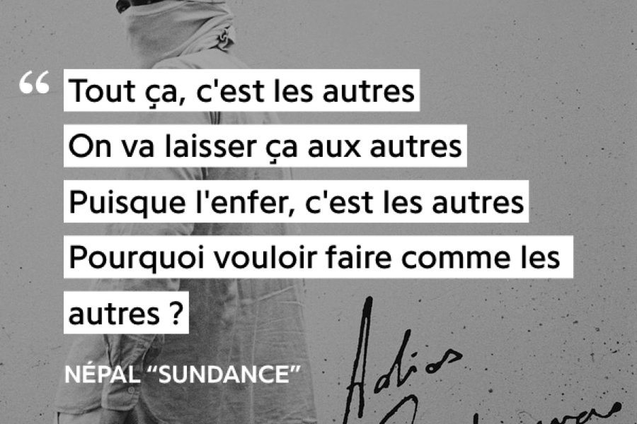 Népal montre une incohérence sociale lié à la pression des autres, angoisseOn se met souvent à détester les autres sans forcément les envier, mais alors quelle est la raison de faire comme eux et de les suivreIl montre alors qu'il est mieux d'agir et de penser par soi même