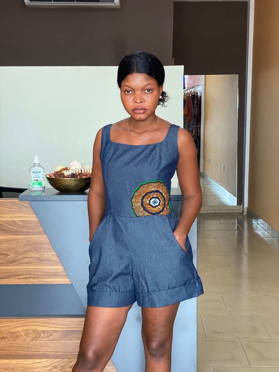 reneeofghana's tweet photo. Have you purchased your favourite @reneeofghana outfit yet?
Denim playsuit avialable in different sizes #midweekfinds #settled2020 #fashion #ankarastyles #reneeofghana https://t.co/4G0pCcTcLm