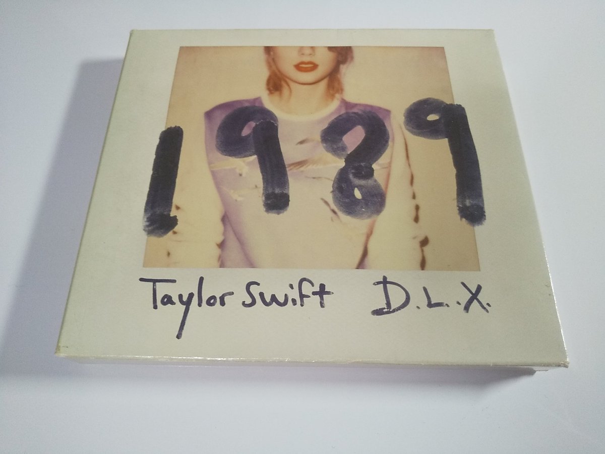 '1989' by #TaylorSwift
#Album 
#NowListening
#Music
#1989TaylorSwift