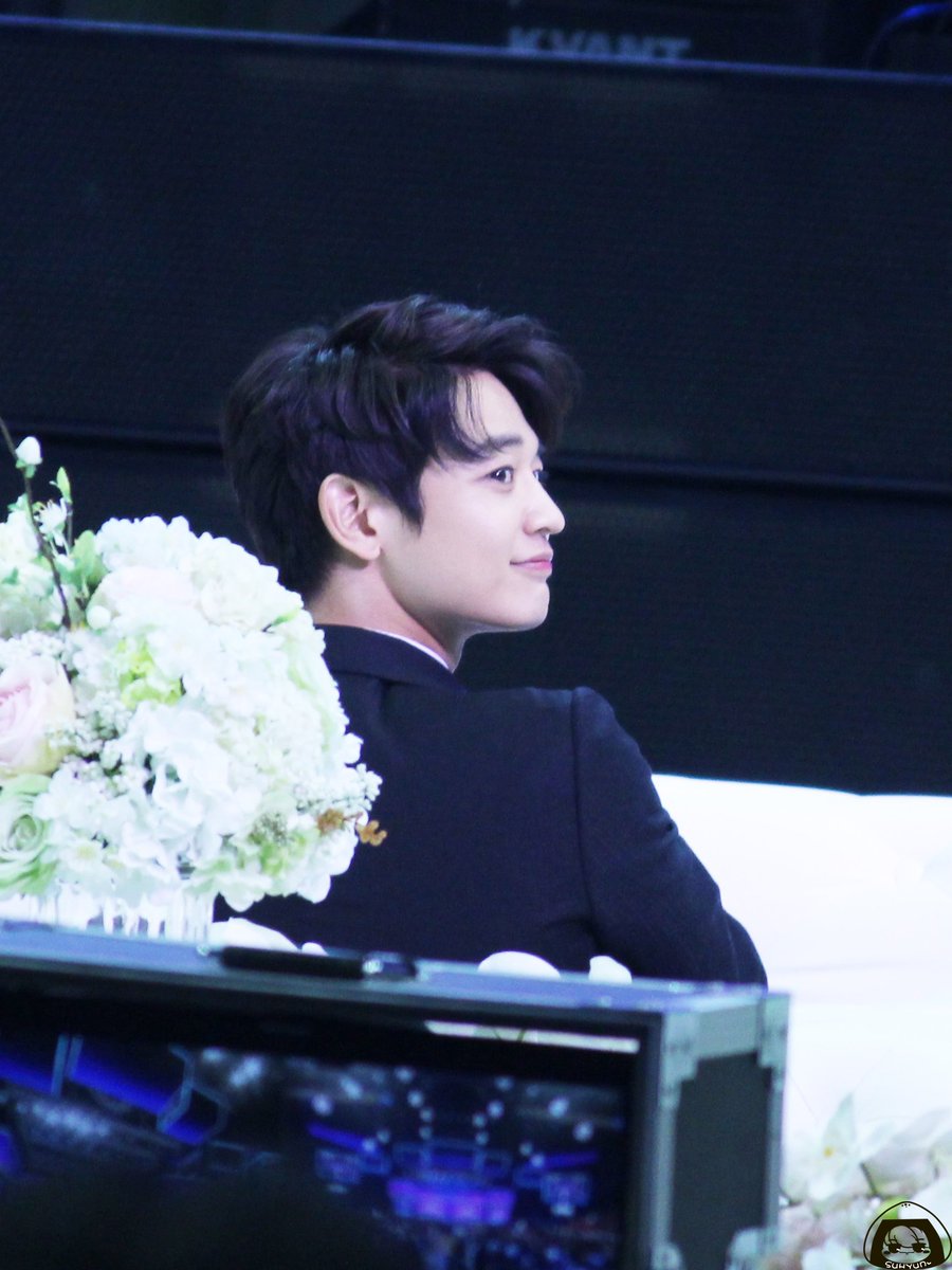 likea_fire's tweet photo. #Dday100일_최민호칭찬챌린지
🤔아무리봐도 꽃만 있는 사진같은데....? 완벽한 위장술을 칭찬함💮 #D_92 https://t.co/iZjbgCilW3