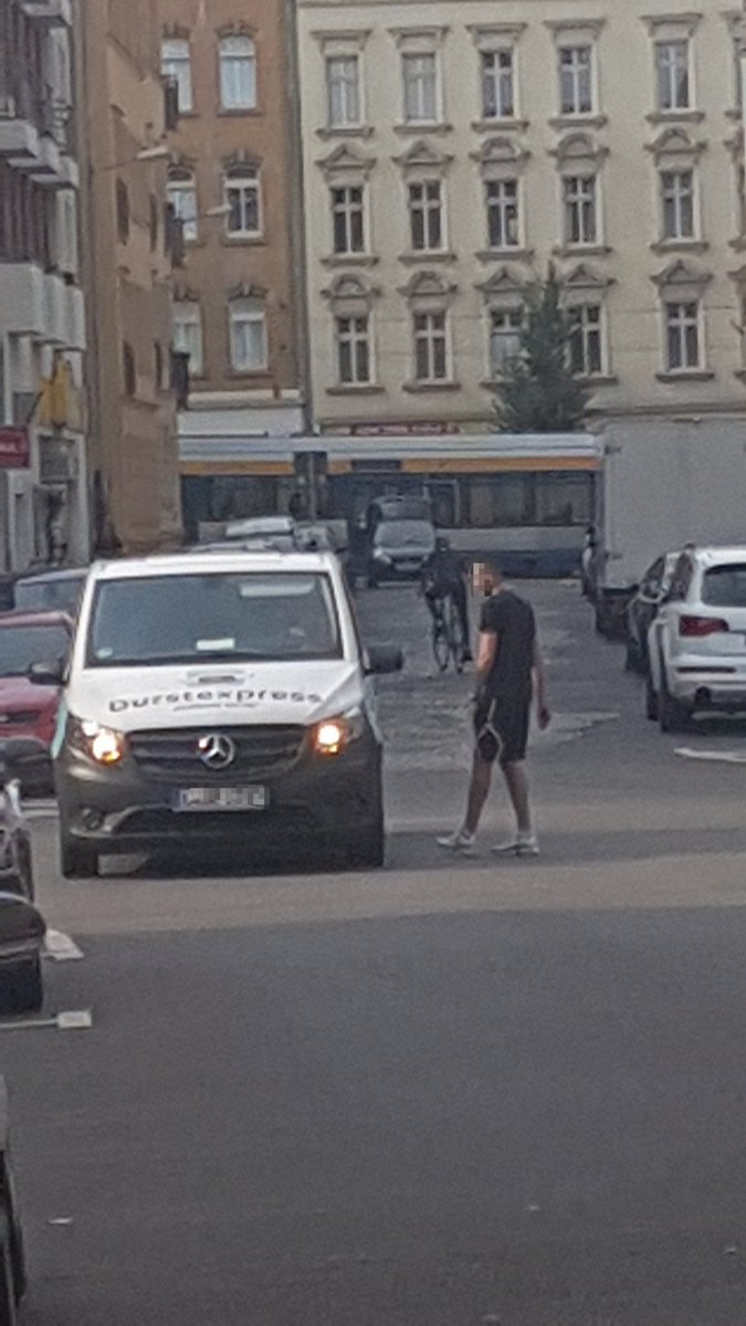 mastodon.lol/@lukasspricht tweet media