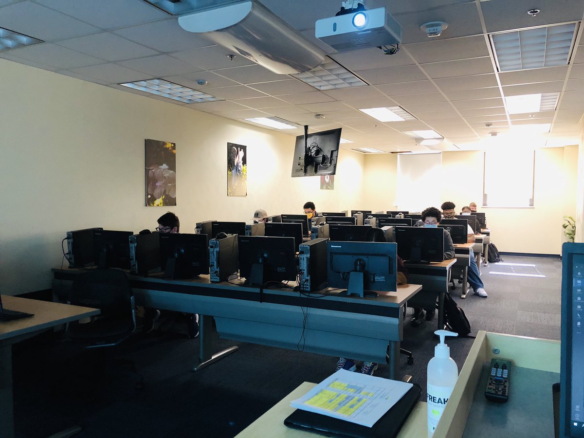 PointParkCSS's tweet photo. Foundations for Success is on Day 3 of being on campus and getting ready for the fall semester!

Classes start in less than two weeks! Message us if you have any questions or need anything. https://t.co/xteHxRvaM8