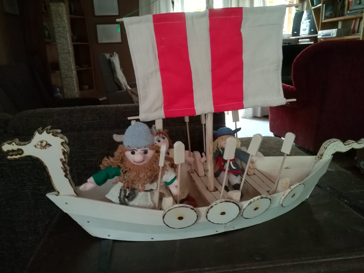 ArtificiumHeinz's tweet image. Die #Wikinger greifen wieder an! #Holzspielzeug gibt&apos;s bei mir! Auch jede Menge #Puppen - alles Unikate!
kunst-artima.de
