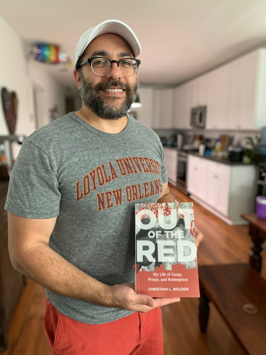 RutgersUPress's tweet photo. Is #OutOfTheRed by Christian L. Bolden @Bold1Christian on your reading list yet? Check out some excited readers and the author himself! Get your own copy here: https://t.co/Uy9gW8MhnU #criminology #criminaljustice https://t.co/0tpU6WaQ7X