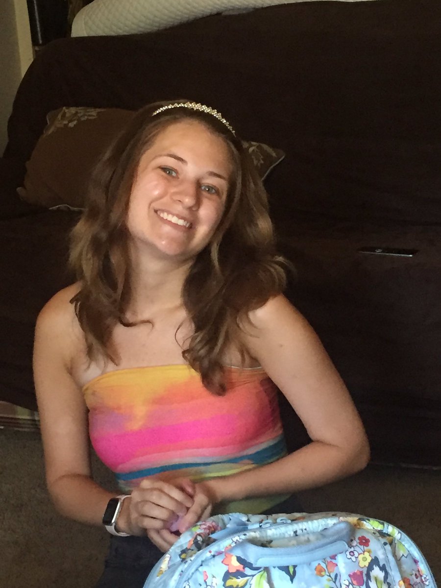 PCAuk's tweet photo. 20 y o today. Everyday has been a blessing. You have made my life full of joy and happiness. Happy birthday Sweetheart. @lizzy15a https://t.co/pLdlayphzC