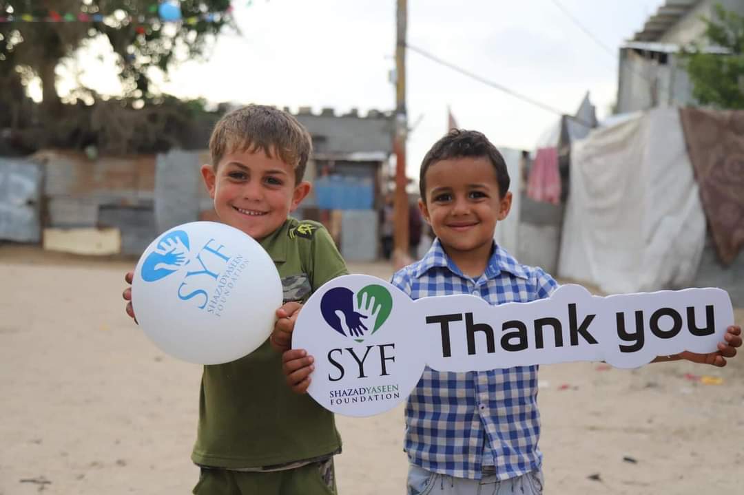 syf_relief's tweet photo. This #WorldHumanitarianDay, We're thanking humanitarian workers around the 🌍 for their dedication to helping others. THANK YOU for saving lives and changing lives, every day. 🙏🏽 You are #RealLifeHeroes 🦸#SYF https://t.co/e1SYys7znB