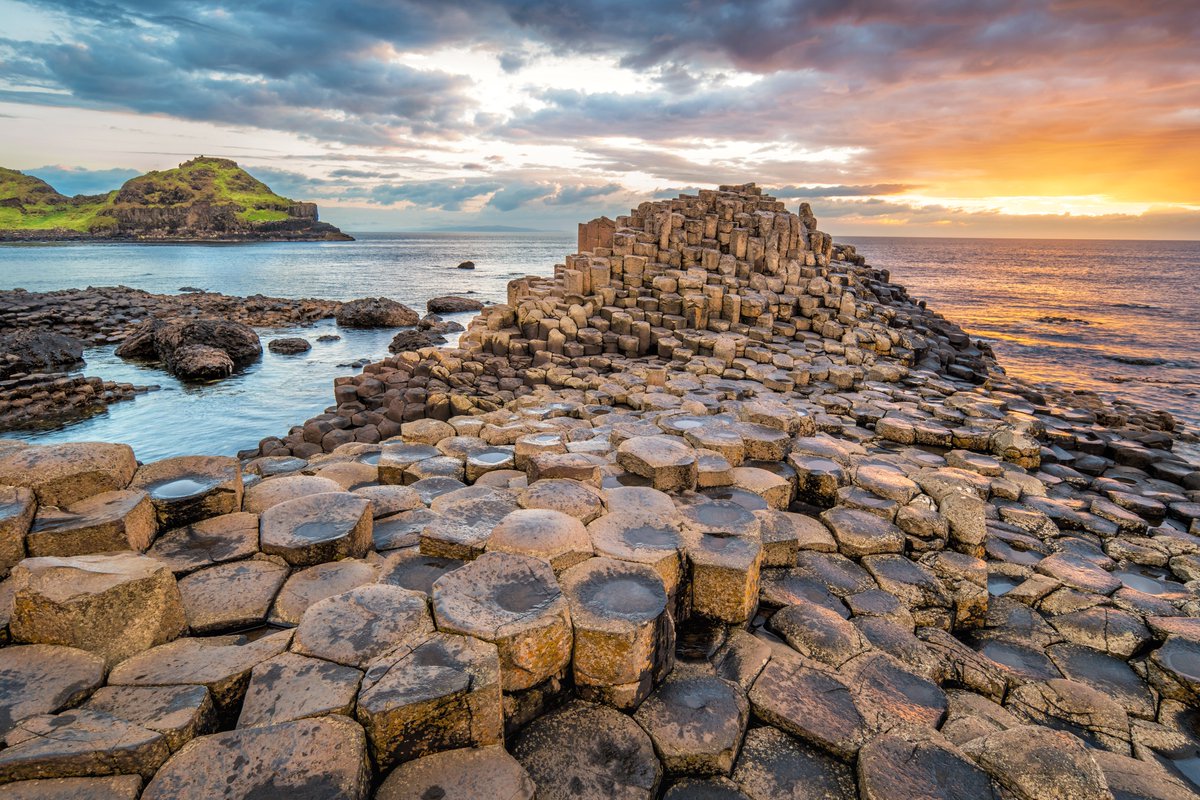 The interlocking basalt volcanic columns in Northern Ireland mirror those in Iceland beautifully, despite being separated by 907 miles of land and sea.