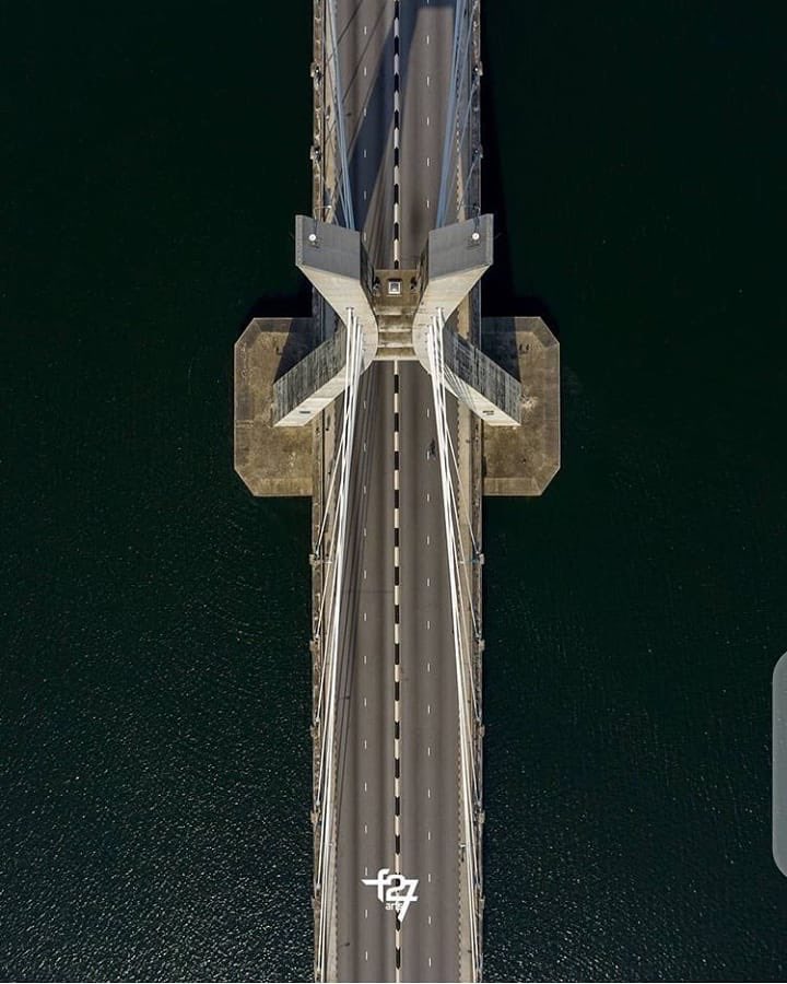 rydalmews showing the effects of the lockdown with an aerial view of the Ikoyi link bridge in Lagos, Nigeria.