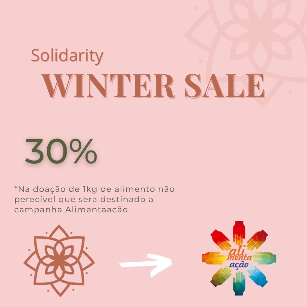Thaais_silva_'s tweet photo. Gente, estou com uma campanha na lojinha que acabei de montar. A coleção de inverno está com 30% de desconto na troca de 1KG de alimento não perecível, que será doado para a campanha Alimenta ação. Quem desejar doar pode entrar em contato comigo 🥰🧡 o insta é dharmastores_ https://t.co/AQdhXBENpU
