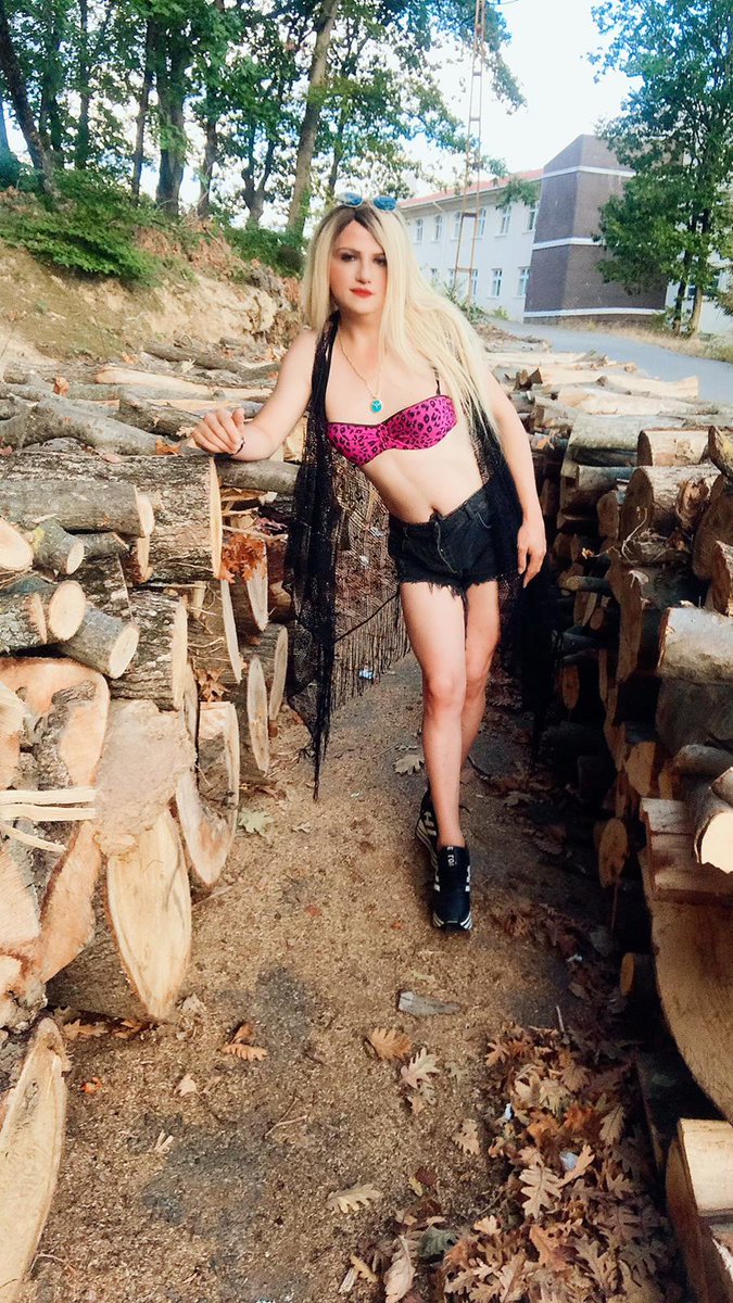 Kadınsı hatlar , sıradışı muamele.🔰
En güzeli benim olsun diyorsan , Ara.
0530 🎗️350🎗️ 46🎗️ 53
#tuzlatravesi