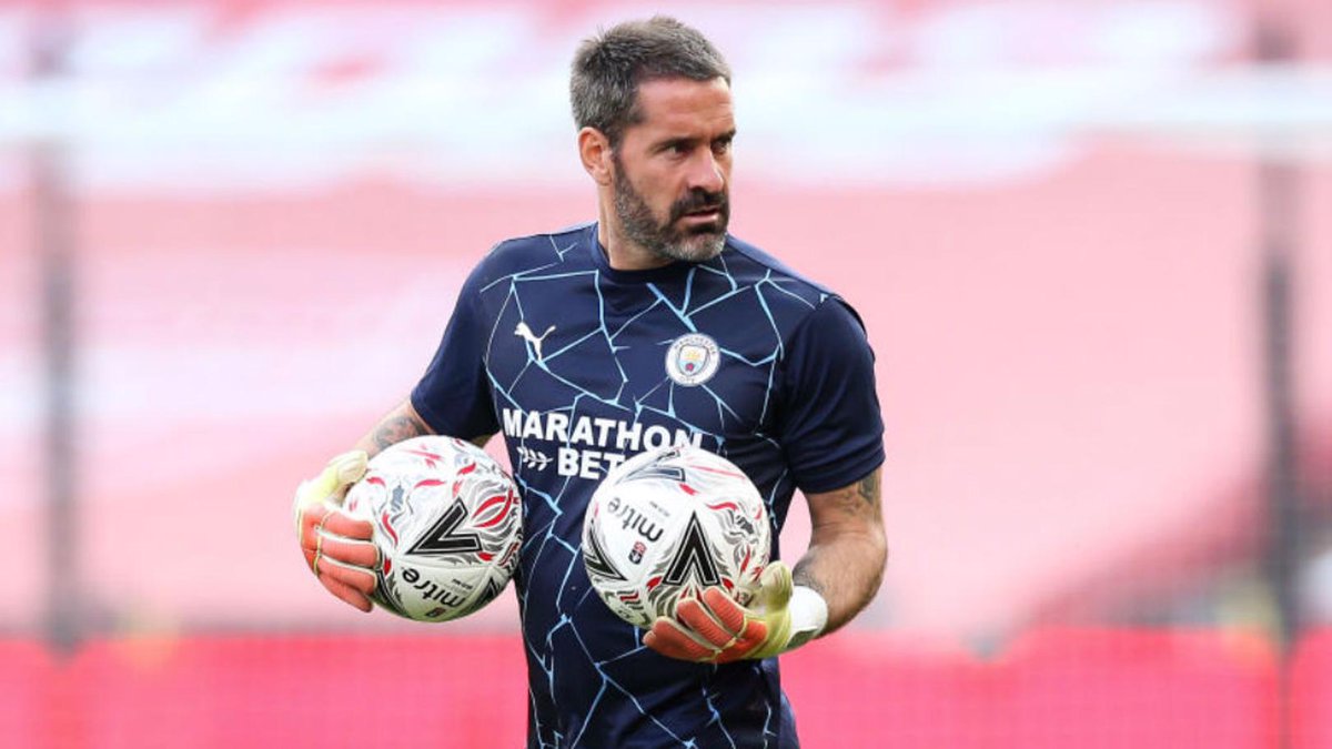 Transfer News Live On Twitter Deal Done Scott Carson Has Extended His Loan Deal With Manchester City By Another Year Source Mancity