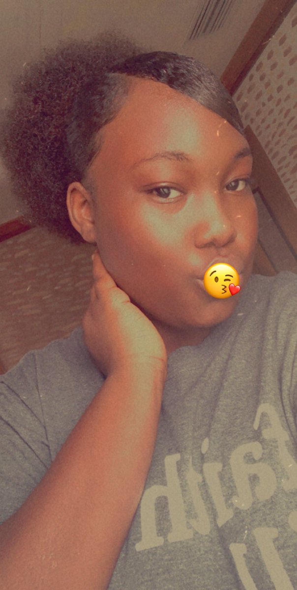 I’m falling in love with my hair daily 🖤