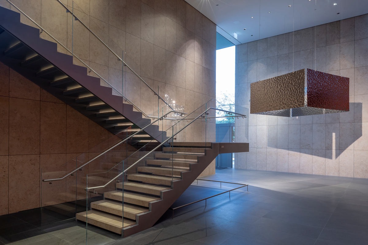 asiasocietytx's tweet photo. FINAL DAYS: Don't forget to look up! The hammered steel plates of artist #MiyaAndo's 'Mizukagami' installation echo the surface of our second-floor Water Garden feature. Make time to enjoy the exhibition (free admission) before it closes this Sunday. » https://t.co/AhG4puoO1T https://t.co/O5BUXbCn0C