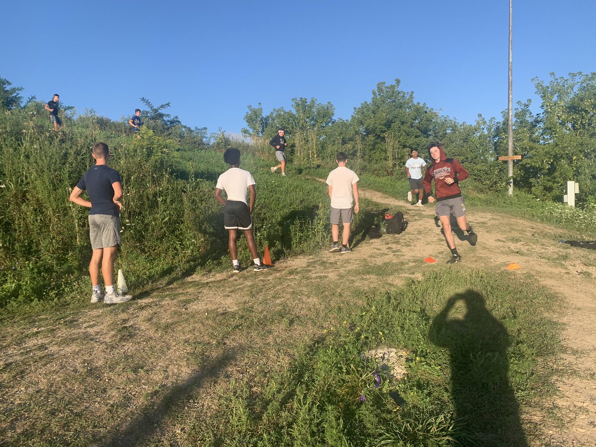 saberhoops's tweet photo. Great to be at the Rock early. Perfect day! Week 1: 10 Hills!
Socially Distanced!
Get better!
#WYCS https://t.co/r1LOwKqm3u