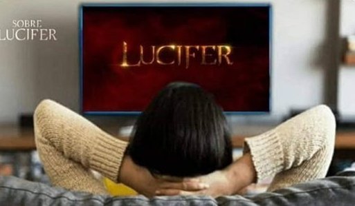 Samara17233632's tweet photo. Meus amigos: bora sair sexta
Eu : não posso tenho compromisso marcado já 
O compromisso:
#LuciferSeason5 #Lucifans #LuciferNetflix #lucifer #Netflix #LUCIFERONNETFLIX #luciferspoilers https://t.co/QzNS3AQ0tL