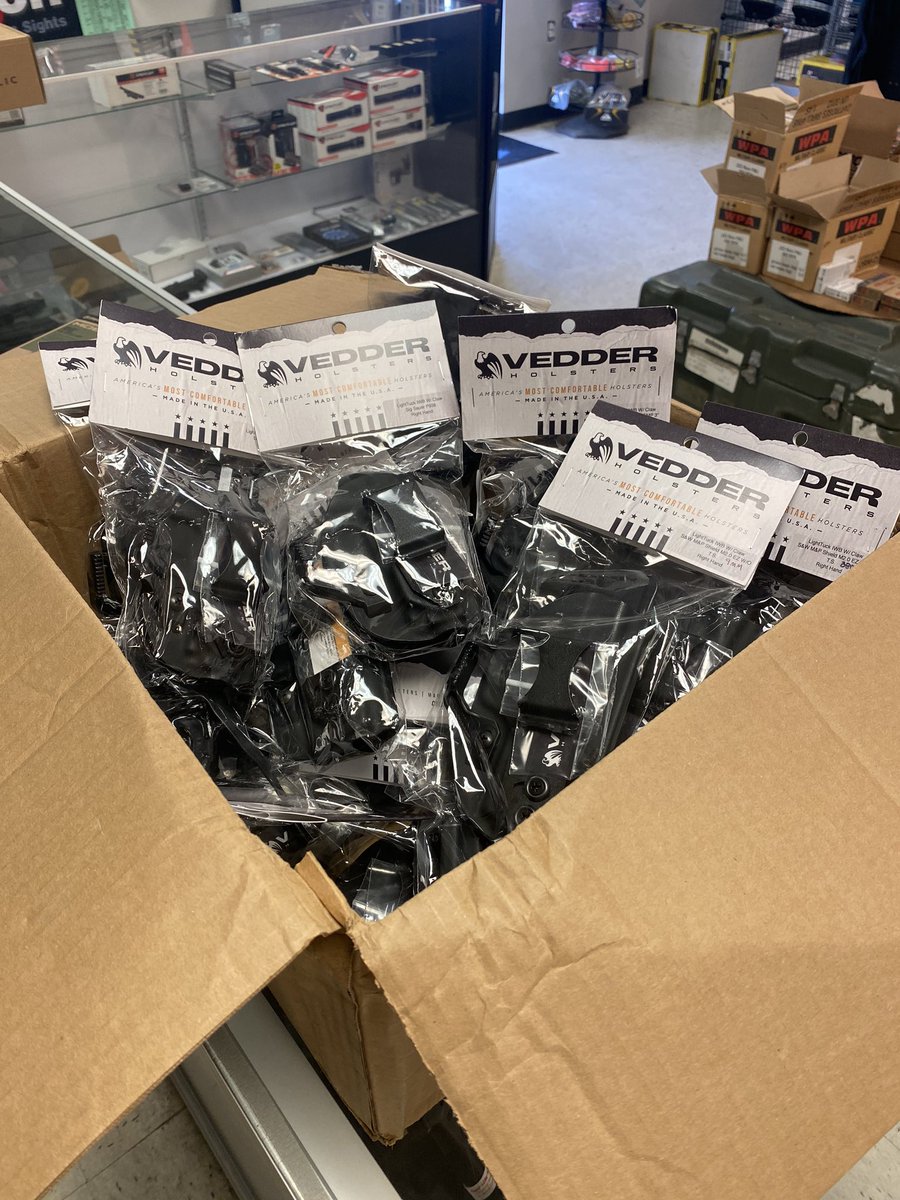 CommandTactica1's tweet image. New holster shipment came in today! Thank you @VedderHolsters