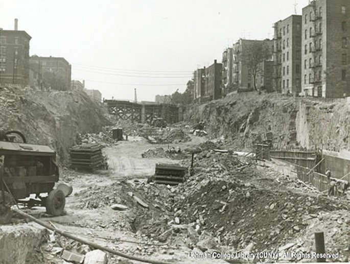 Here’s the Cross Bronx Expressway under construction: ‘gouging a wide swath through the heart and the guts of the Bronx.’ (Jill Jonnes)