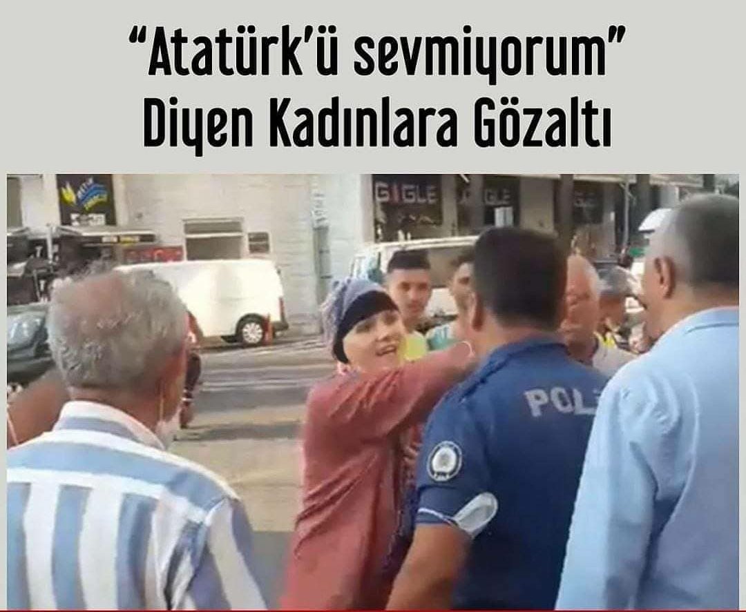 Muğla Ortaca'da "Atatürk'ü sevmiyorum" diyen kadın erkek polisler tarafından yaka paça gözaltına alındı.Polisin bu haksız müdahalesine"Allah'ı sevmiyorum diyenler var. Biz onlara bir şey diyor muyuz" diyerek tepkisini ifade eden kadını da oradakiler polis aracına götürdü.#istifa