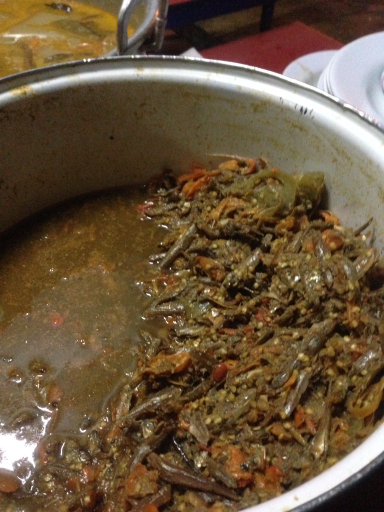 JogjaUpdate's tweet photo. Sebwah penampakan jumat tengah malam ...

 Nasi Teri Gejayan
@internetbank_ https://t.co/iU3jY3P7r1