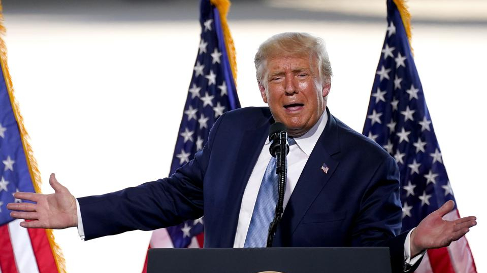 Forbes's tweet image. A majority (68% percent) of Americans said they feel embarrassed by the way the United States has responded to the coronavirus outbreak on.forbes.com/6019Gl9gB