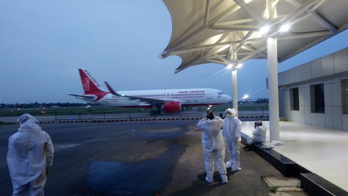 aaivjaairport's tweet photo. Updates on International Flight Operations
@aaivjaairport
19-08-2020
#VBMPhase5
@airindiain
Flight https://t.co/PmYvW9aOgZ 1976
KUWAIT TO VIJAYAWADA
ATA-1824 hours
POB : 145
@AAI_Official
@MoCA_GoI
@DGCAIndia
@aairedsr https://t.co/5hX8x6cxgL