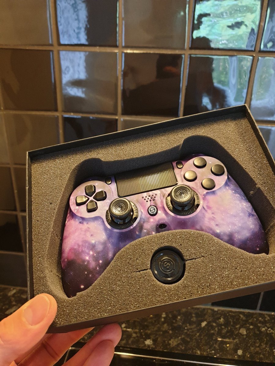 🚨Scuf Giveaway🚨
Must RT And follow @innocents__ &amp; @beatenbjoystick to enter
Winner will be chosen in 1 week
Good luck 🔥