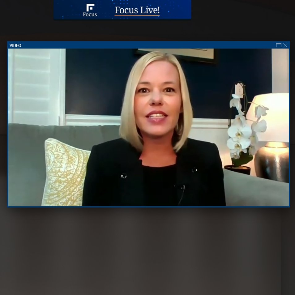 jenrochepr's tweet photo. Back on Twitter and happy to be getting some digital engagement tips from the expert!@TheSarahLeBlanc 

You can't ignore digital marketing if you want to grow  #LPLFocus https://t.co/o1vLbC8mGL