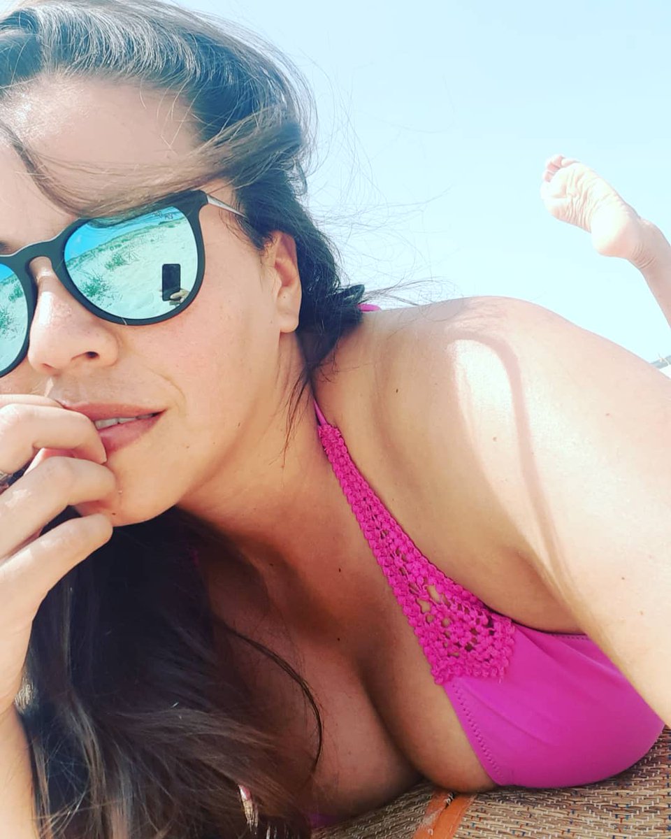marlm's tweet photo. @SilvinaTeacher mi #ModoSummer jajaja https://t.co/4zFokApwlS