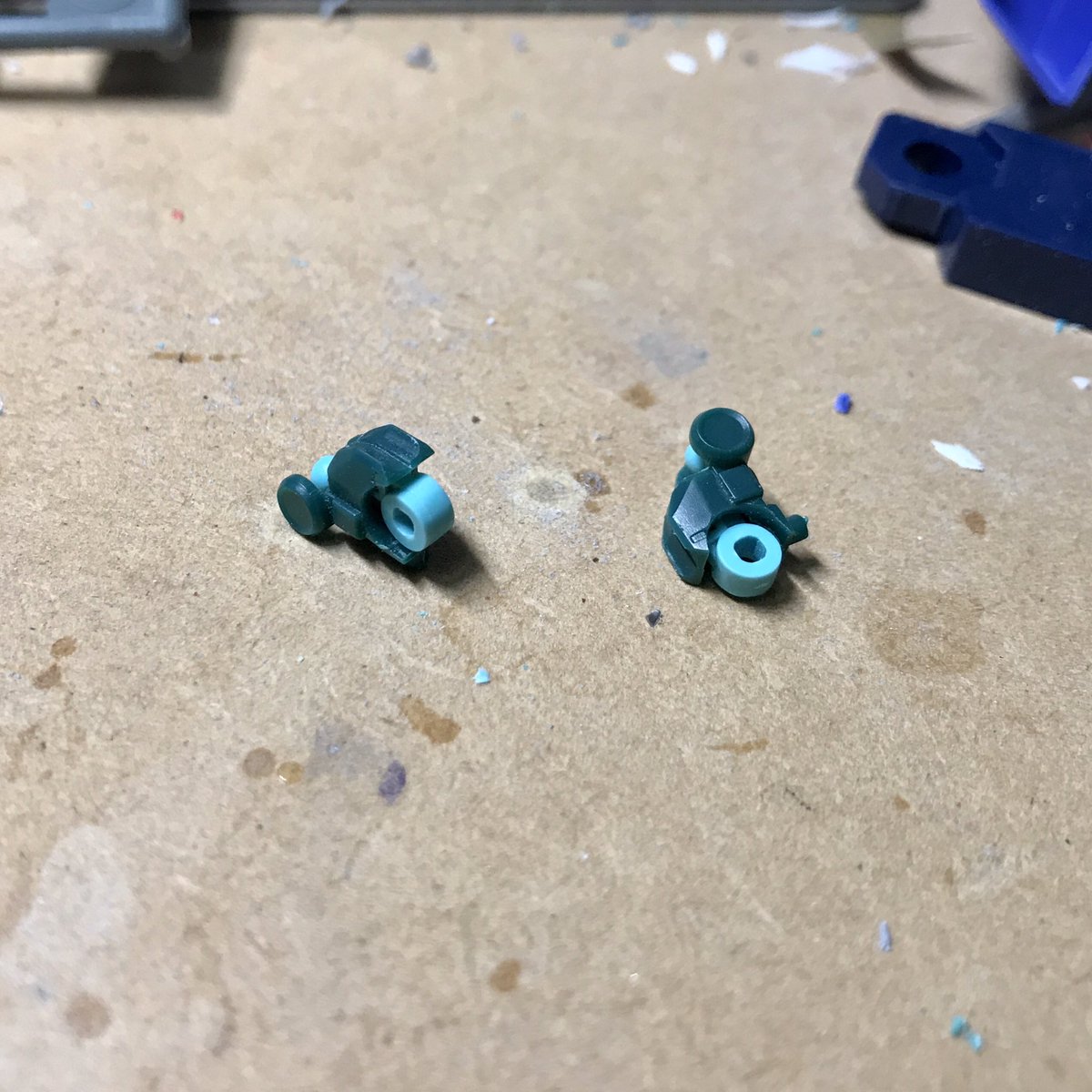 plamodon1's tweet photo. 足はこんな感じで作っています https://t.co/alBwiuEpkp