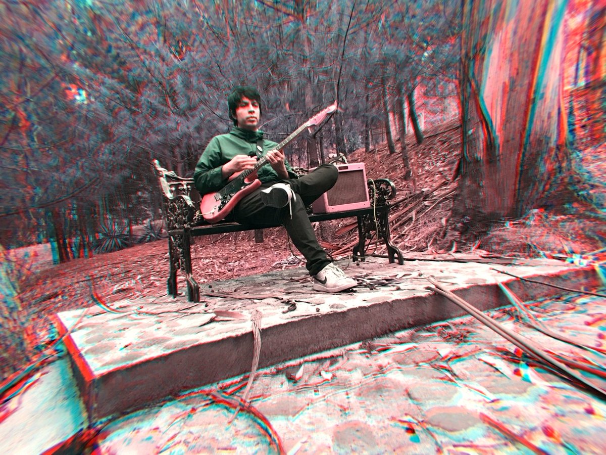 Con "Esperar", el músico mexicano <a href="/andresarzate_/">Andrés Arzate</a> le hace frente a la frustración e intenta llenarnos de calma ante la situación actual. bit.ly/34ebXed ⏳