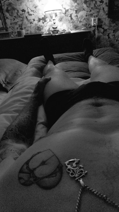 Sinners all around the world, have a very naughty and restless dreams 🖤💤🌙 https://t.co/jjPKZTjz7h<a href="/tag/profilepic"class="tags"><span>#profilepic</span></a><a href="/tag/vicewrld"class="tags"><span>#vicewrld</span></a>