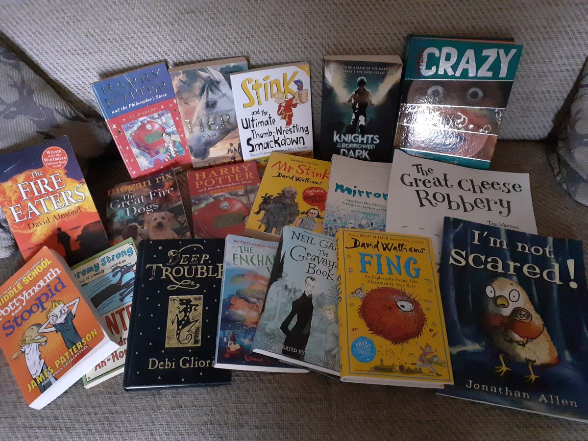  #charityshopchallenge  #charityshopbooks Thread: Reading Teachers vs Kids Reading.Over the holidays, I've been picking up books for my class library. I've purposely picked books I would normally avoid. This haul was £1.80, but often I'd ignore some of the titles. Why?