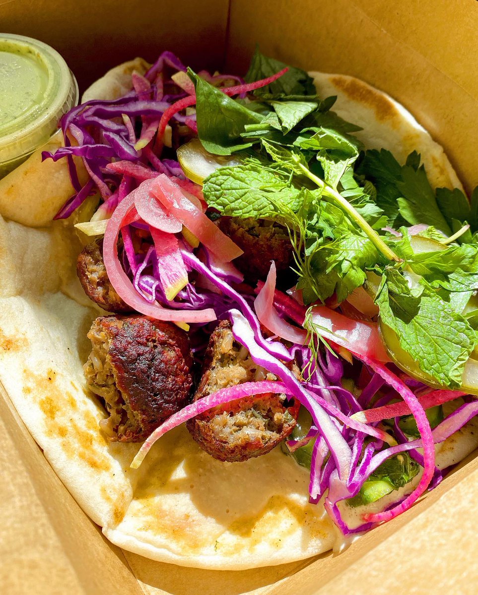 On a cleanse and all I want is this @impossible_foods Kofta from LEV by @wisesons 😭😍🤤 

#plantbased #plantpower #plantpowered #whatveganseat #veganfoodshare #veganfood #veganaf #vegandining #nom #veganoptions…

📸 instagram.com/p/CEFN5JgJwBO/ via tweet.photo