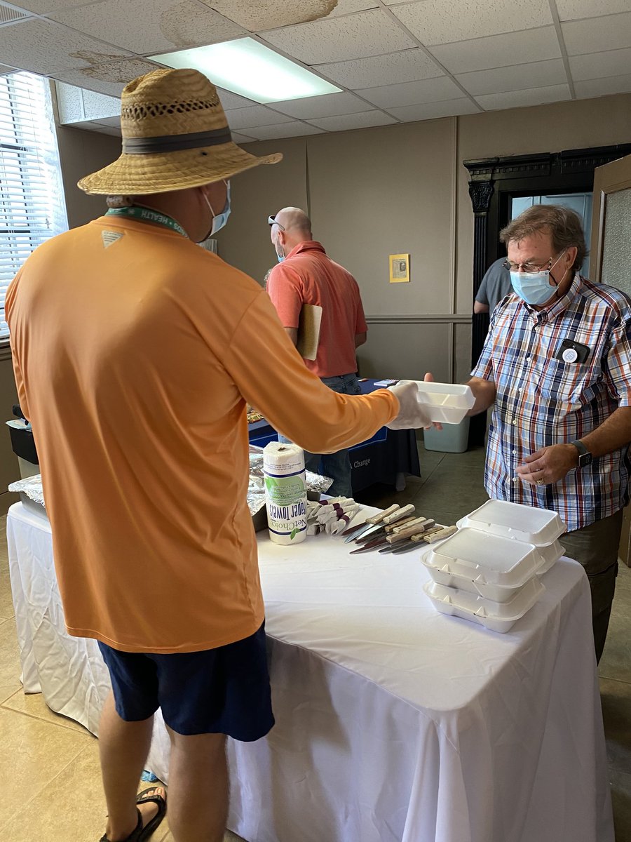 WinstonCountyCo's tweet photo. Our extension office was supporting our “beach vibe” as they served Commissioners and elected officials lunch today. #Alcountiesahead #Winston #ACCA #wheresthebeach #EveryonesInOnIt https://t.co/Eo011XD1Sh