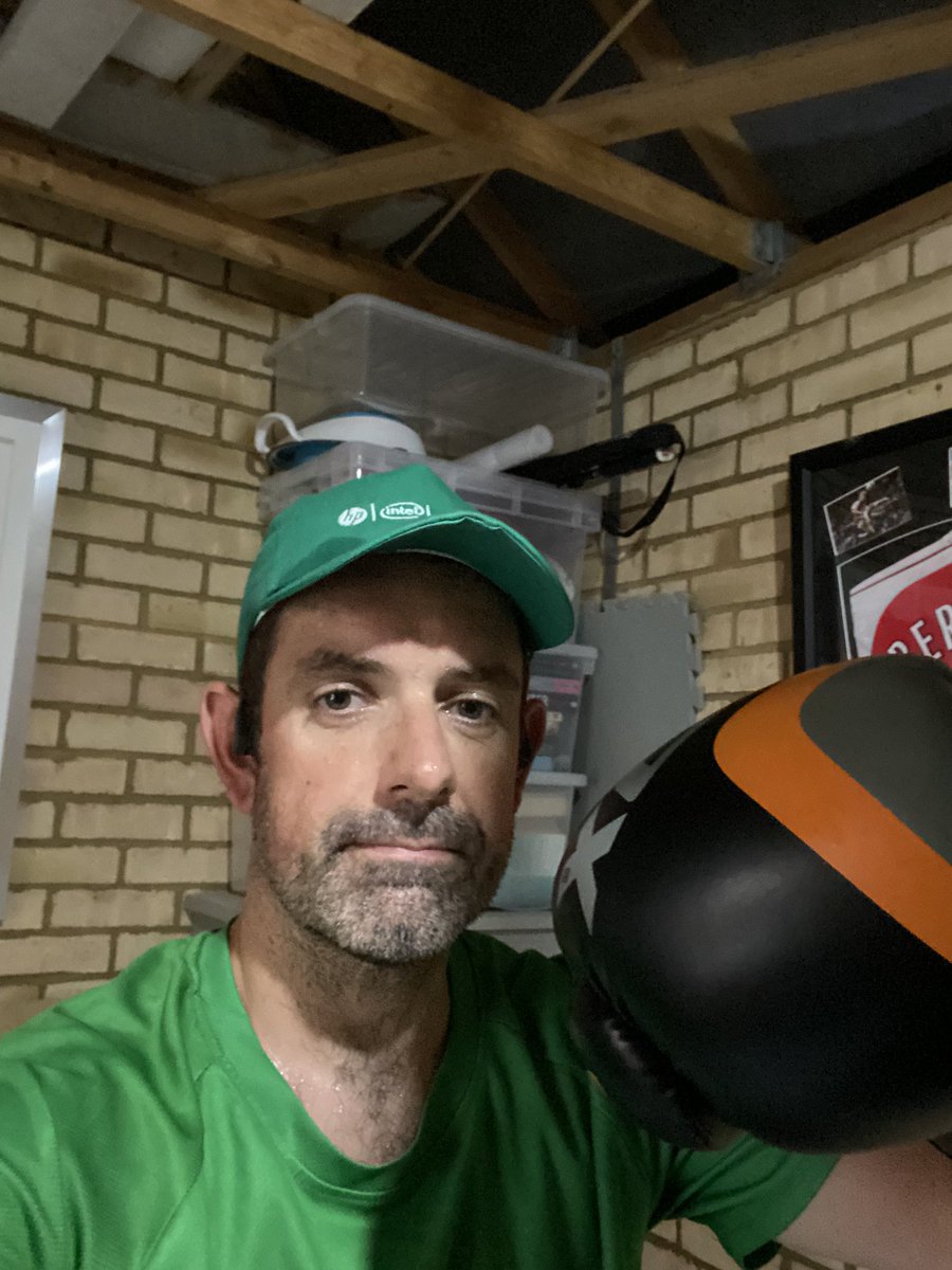 tim_turquand's tweet photo. More points gained on the race to PA! 🥊 #HPRaceToPA #Enterprise #ComputacenterUK #TeamCaptain https://t.co/nafjSpi2jZ