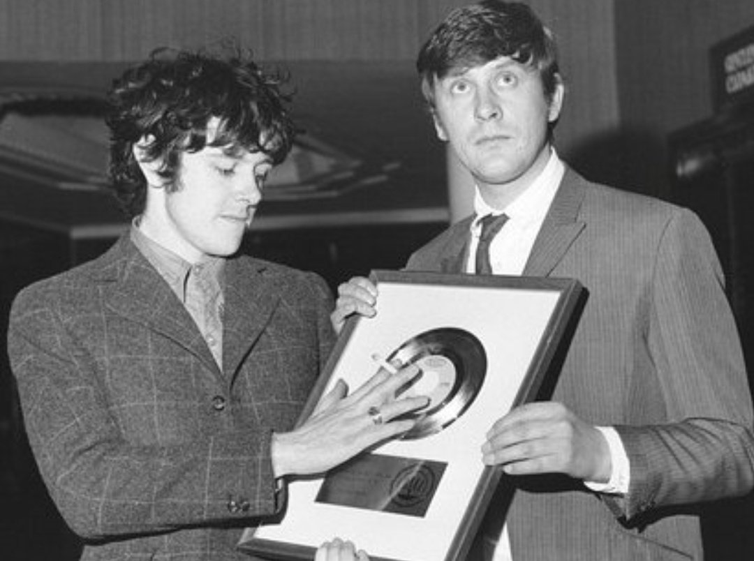 Linda" and "Guinevere". In this sense, having Mickie Most as producer was a blessing as he spurred Don to experiment.