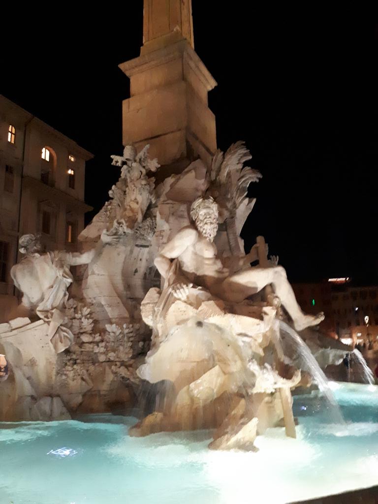 Acque..

#art #travel #tourism 
#gianlorenzobernini #piazzanavona
#thisisrome 💖