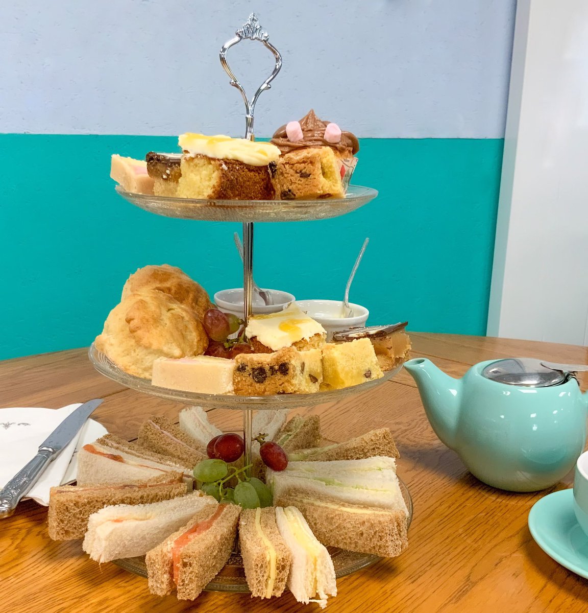 Magic Beans Cafe tweet media