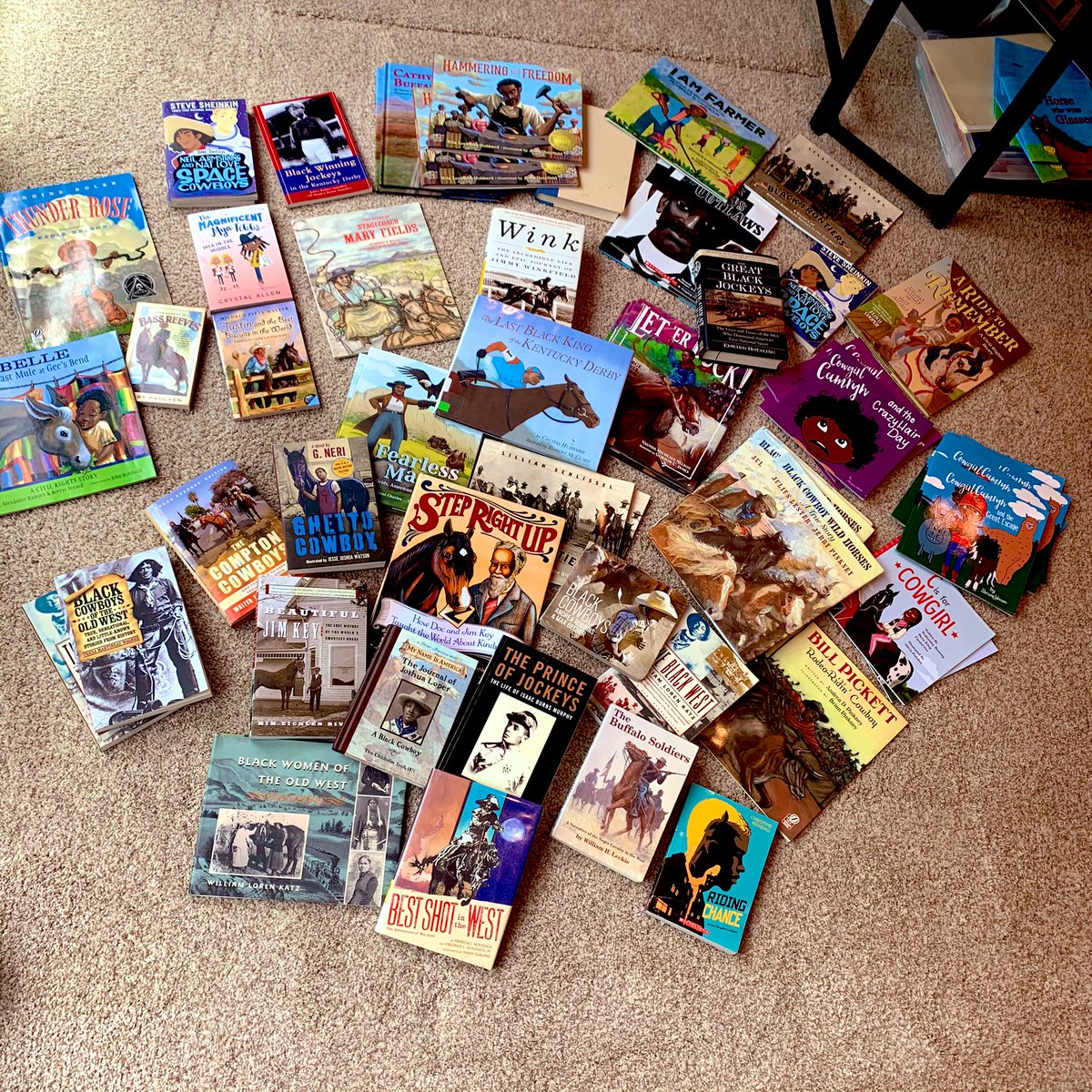 theblackcowgirl's tweet image. I am Caitlin Gooch. Founder of Saddle Up and Read nonprofit.

We have a mini library of almost every published book featuring Black equestrians. I believe we have a few more books to go before our library is complete.

A RT would be appreciated. I just want ppl to know we exist.