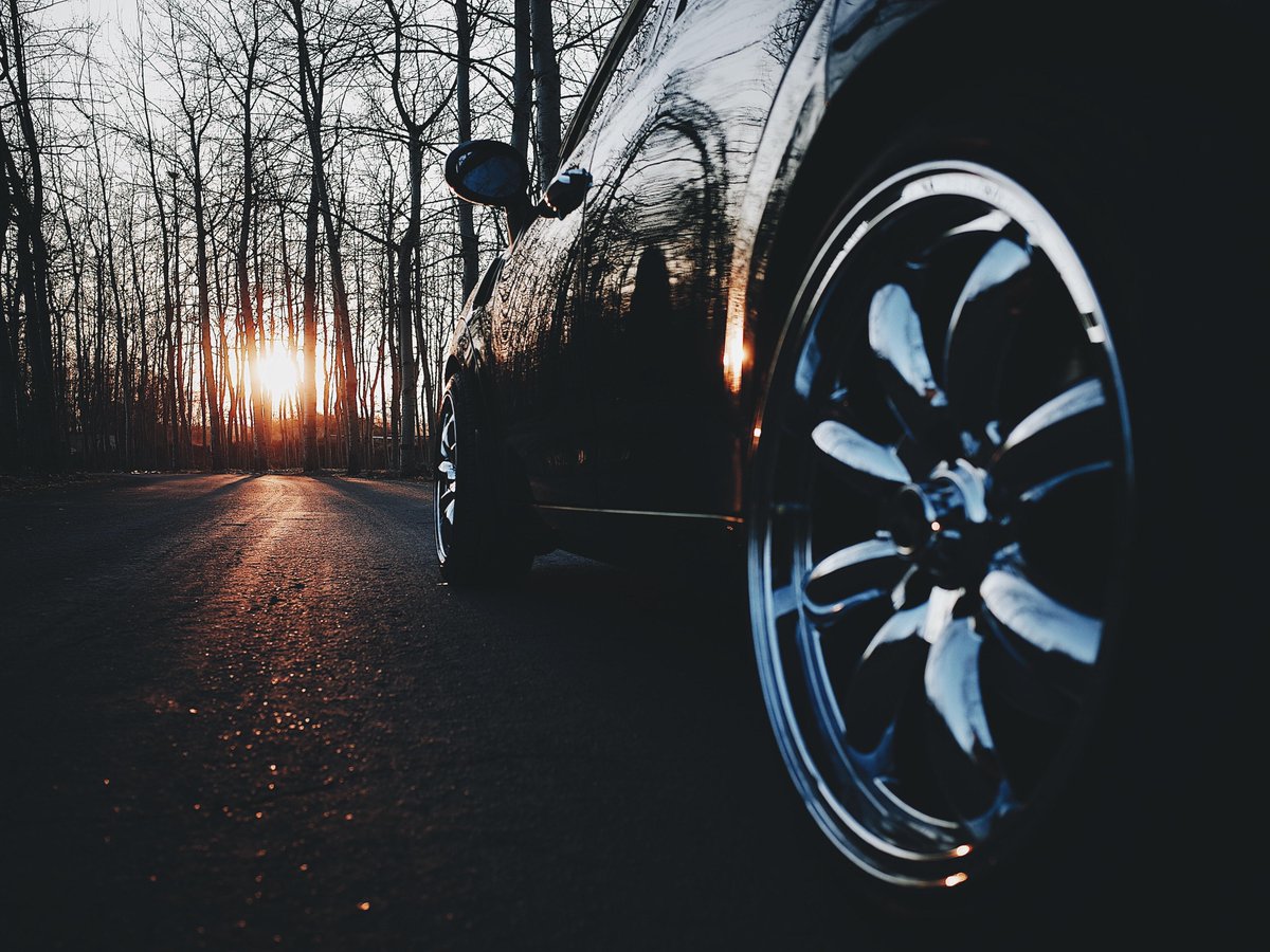 Here's a quick #CarTip: 👉 Check your tire pressure regularly to help reduce wear and ensure that you're getting good gas mileage. 👍
.
.
. 
#Tribotex #Engineefficiency #Cars #Engine #Nanoparticles #Efficient