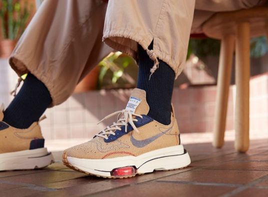 WorldHighLife1's tweet photo. 🌱  Is #hemp the future of fashion? We think so, and so does @sizeofficial, which has teamed up with @Nike to launch its brand new hemp-based Air Zoom Type sneaker 👟  Read the full story from @TheExtractUK here 👉 https://t.co/H3MoIXVszT https://t.co/ee5DyB9kwM