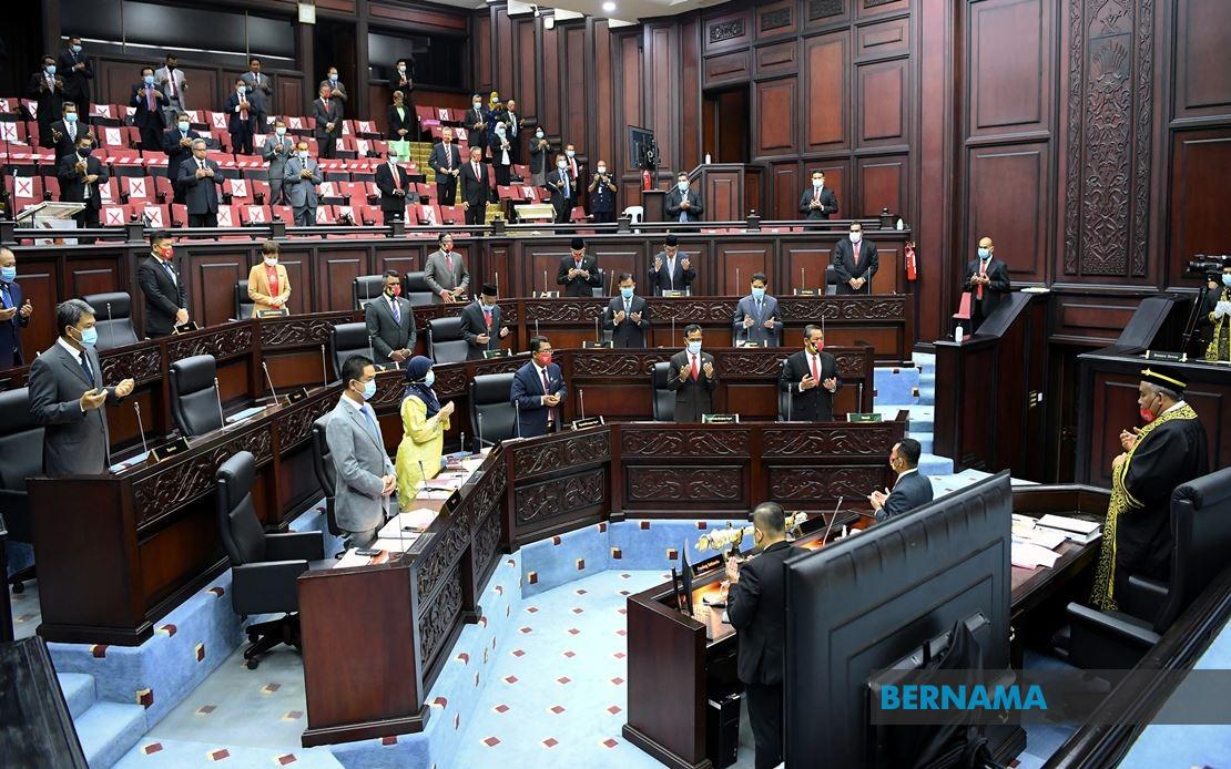 bernamadotcom's tweet image. Negeri Sembilan catat rizab tertinggi RM1.06 bilion - MB 

@MenteriBesarNS 

bernama.com/bm/am/news.php…