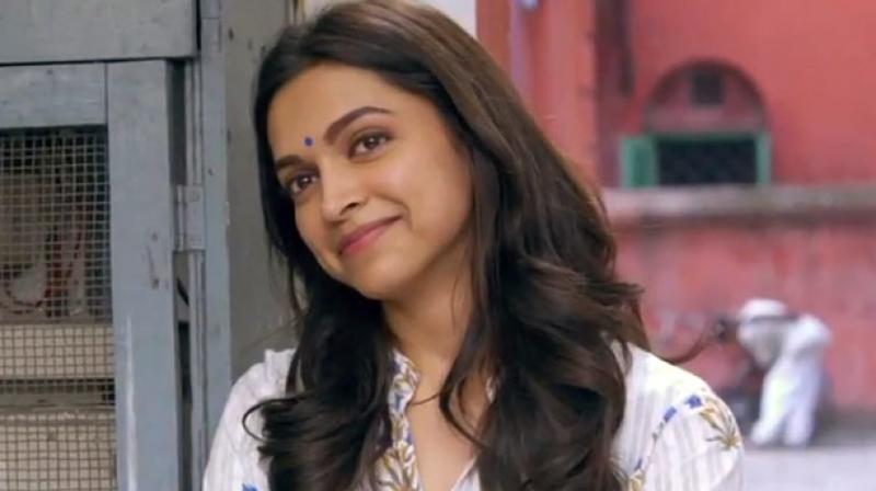 Deepika Padukone - Piku